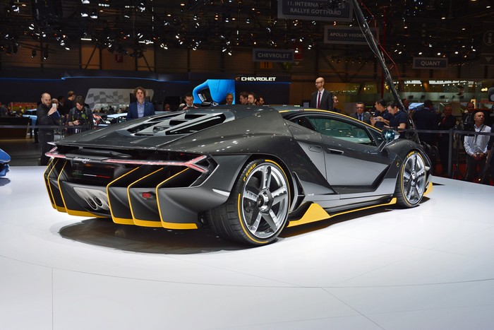 Lamborghini Centenario hit with recall over erroneous label
