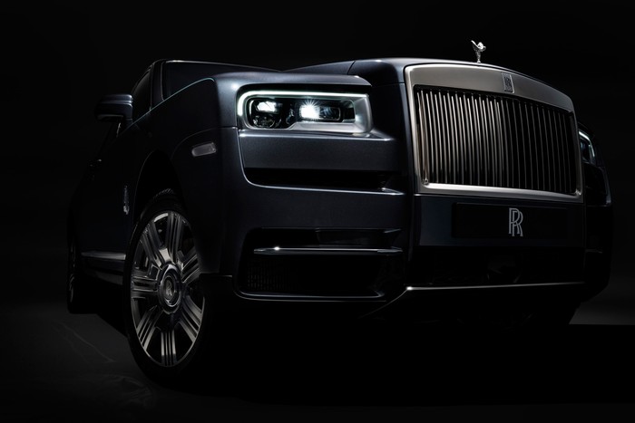 Rolls-Royce introduces Cullinan SUV