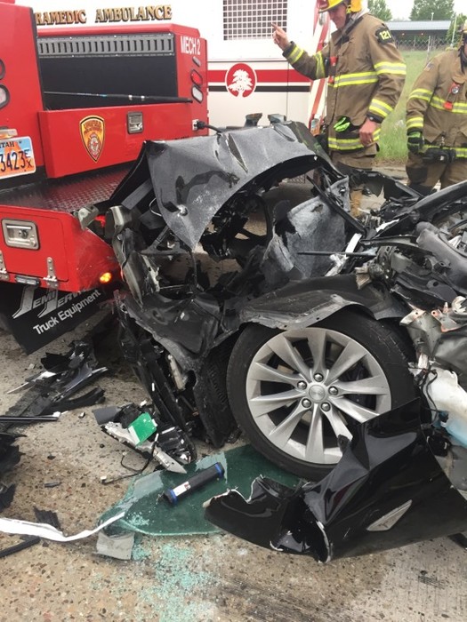 Tesla Model S was on Autopilot before hitting truck at 60 mph