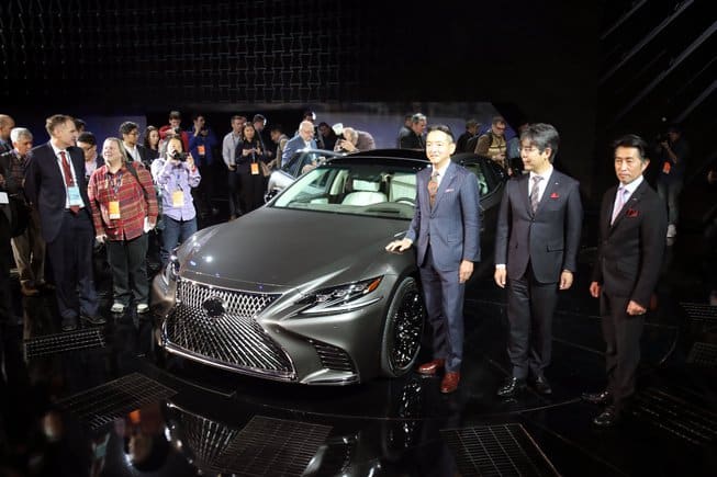 Detroit LIVE: Lexus unveils 2018 LS flagship sedan