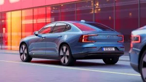 Illustration of the Volvo ES90 all-electric sedan showcasing its advanced technology and versatile design.