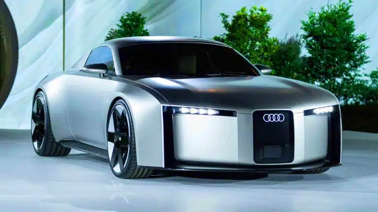 Illustration of Audi's strategic shift in extending the sale of combustion-engine vehicles amidst the transition to electric mobility.