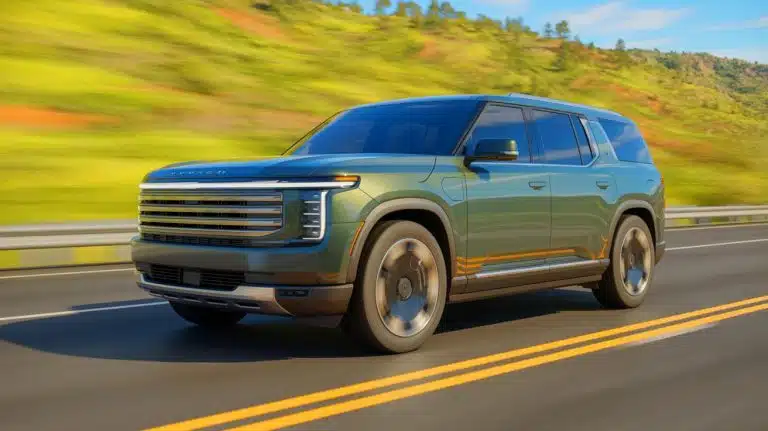 Illustration of the Geely Galaxy M9, a full-size plug-in hybrid SUV with advanced autonomous driving features.