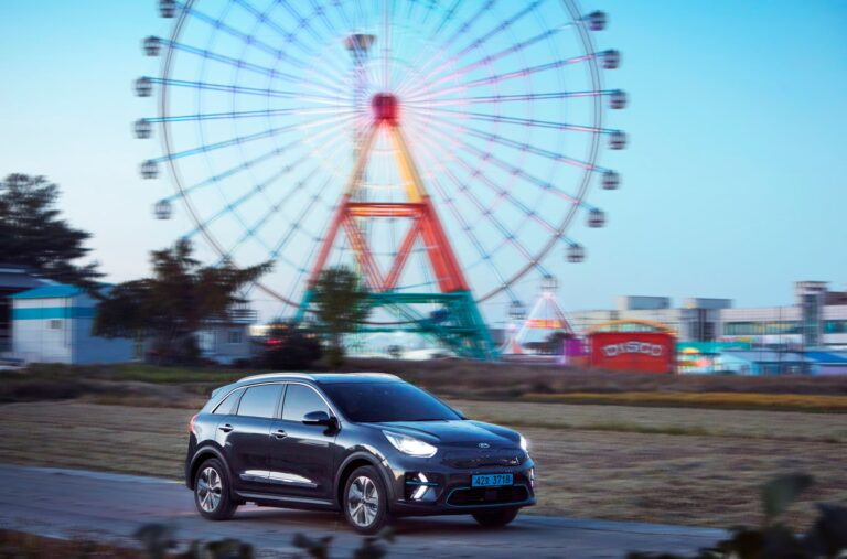 Electric vs hybrid cars: which is right for you?