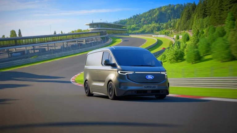 Illustration of Ford's SuperVan 4.2 breaking records at the Nürburgring.