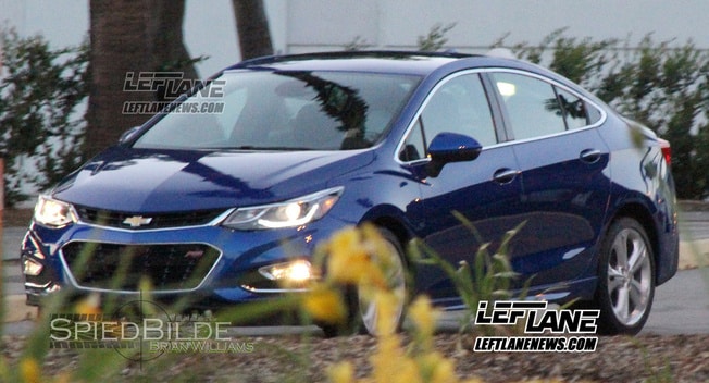 Spied: 2016 Chevrolet Cruze