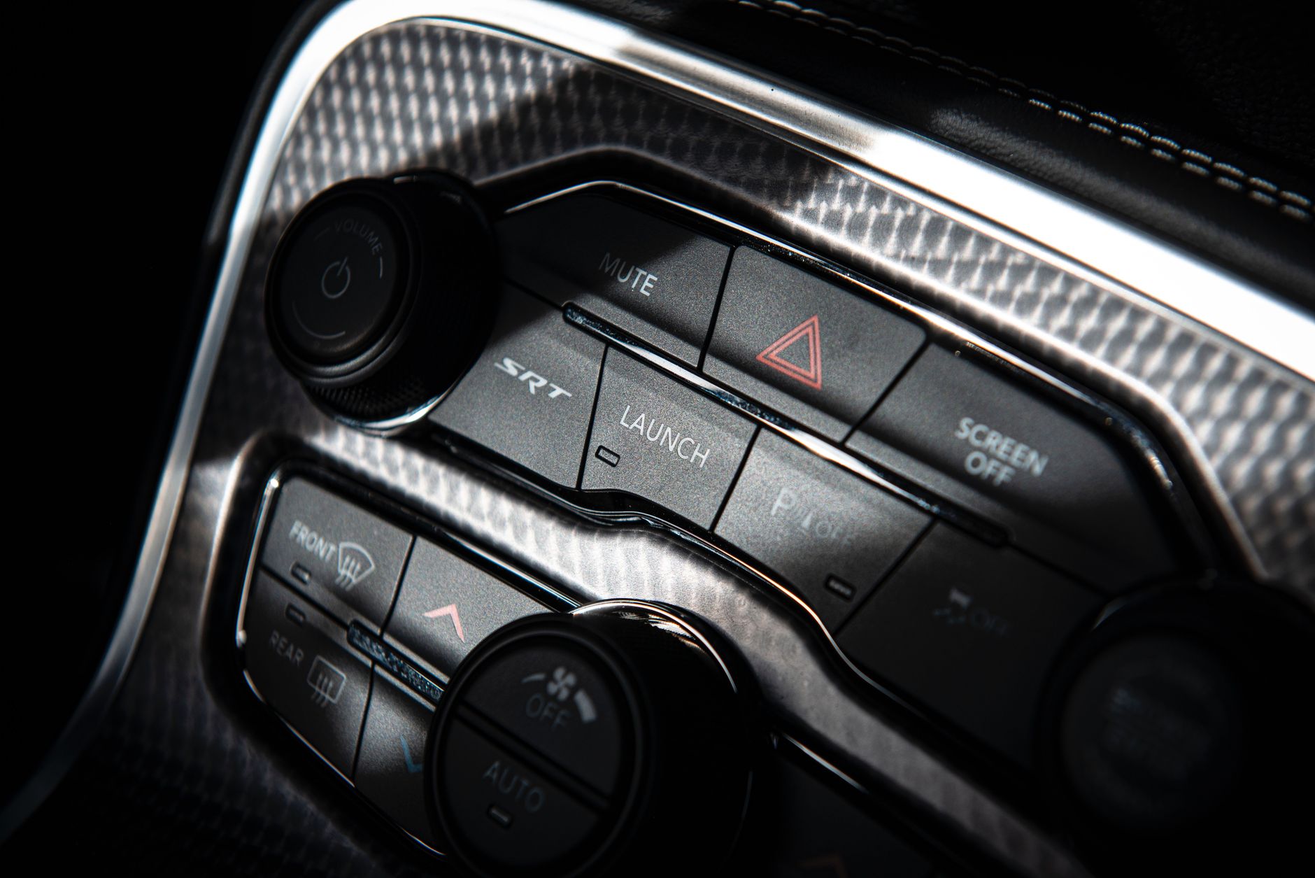 The Truth of the Matter: Drivers Continue to Crave Volume Knobs