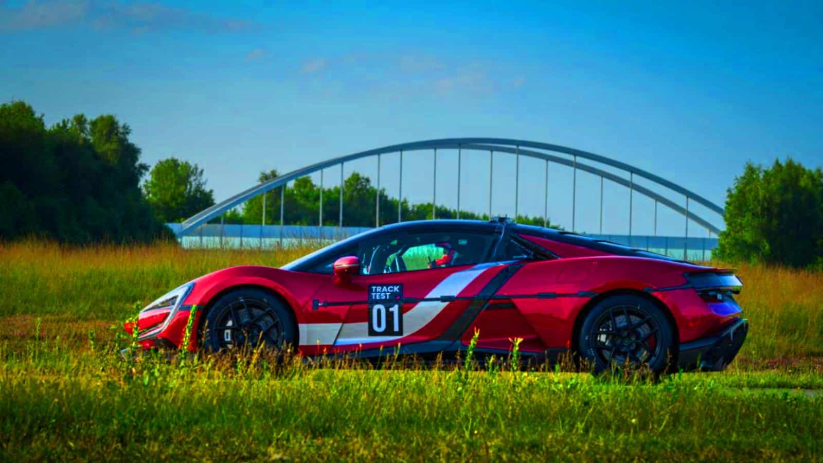 “Chinese Electric Car Hits 293 Miles Per Hour”: BYD Supercar Breaks World Speed Record While 3,000 Horsepower Motors Destroy Gas Engine Competition Forever