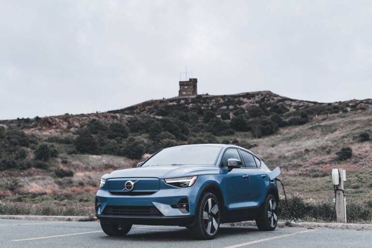 Top 5 family-friendly SUVs for urban driving