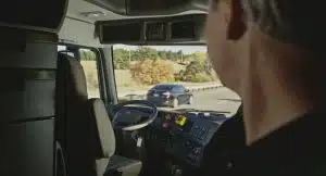 UberFreight autonomous semi delivers 2,000 cases of Budweiser Read more: http://www.leftlanenews.com/uberfreights-autonomous-semi-delivers-2-000-cases-of-budweiser-93156.html#ixzz4pkps3KZD