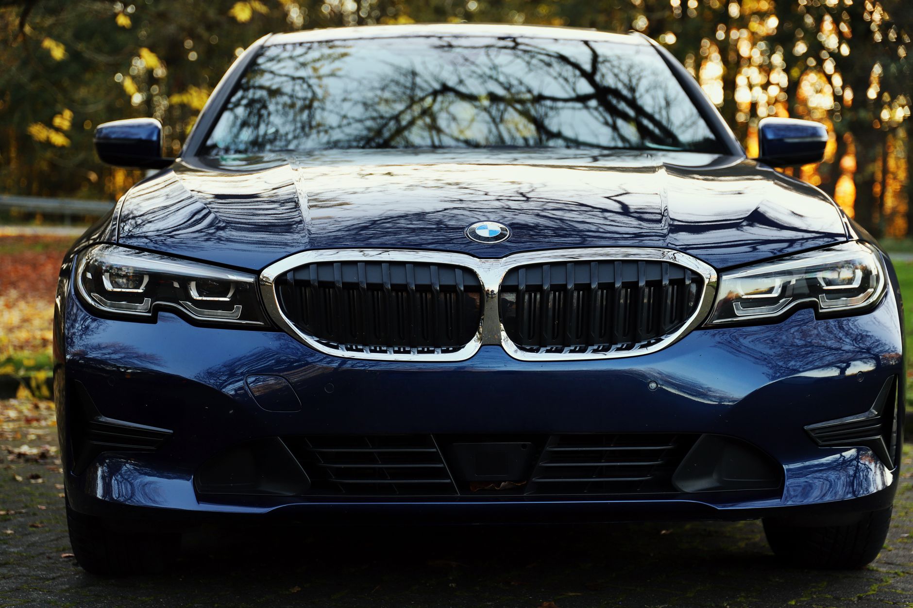 BMW 3-Series Marks 50 Years: M340i xDrive Jahre Edition Sparks Nostalgia and Celebrates Iconic Legacy