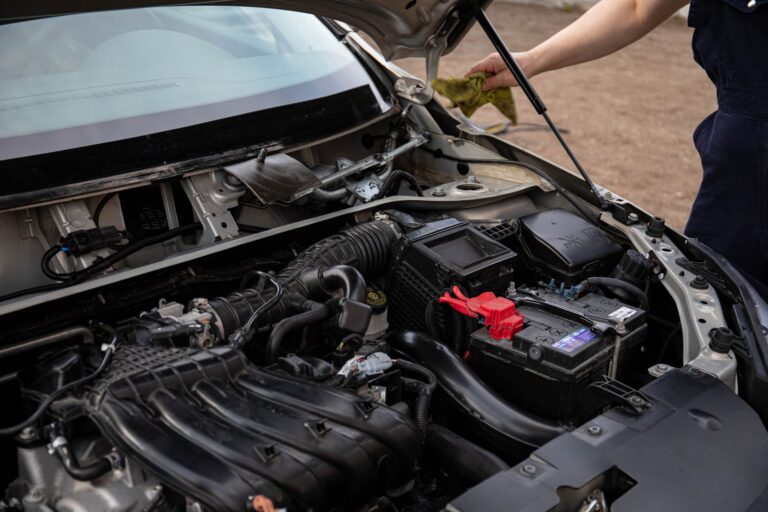 GM’s Corvette Oil-Leak Fix Replaces Two Seals, Not the LS6 Engine