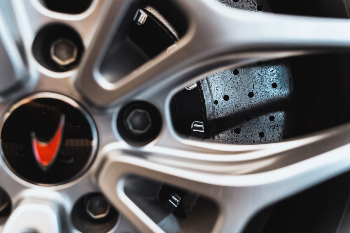 Porsche’s 909 Bergspyder stopped with carcinogenic brakes